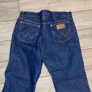 35x34 wranglers ❤️